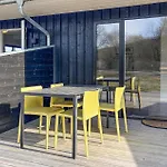 Apartamento 2 Bedroom Beautiful In Vejen