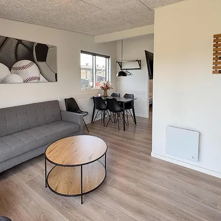 2 Bedroom Beautiful In *