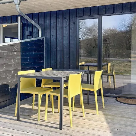 Apartment 2 Bedroom Beautiful In Vejen