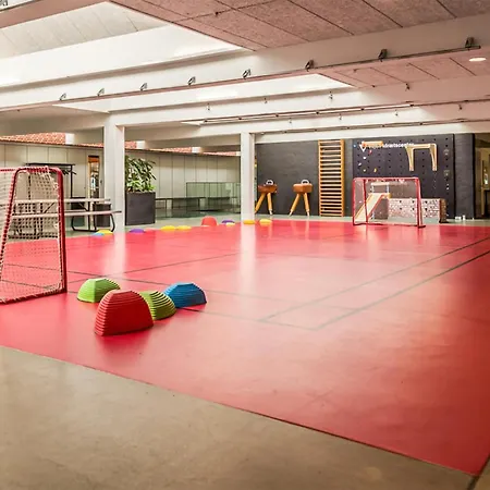 2 Bedroom Beautiful In *