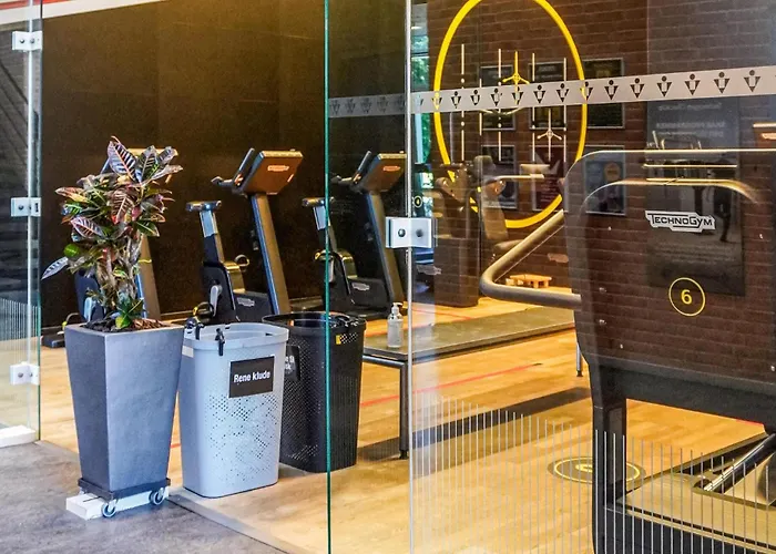 2 Bedroom Beautiful In *