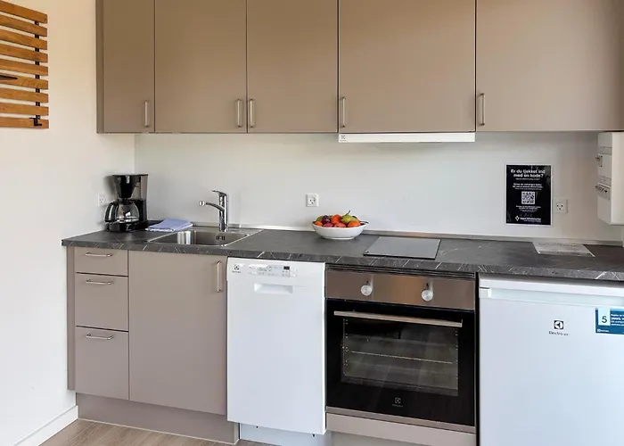 2 Bedroom Beautiful In *