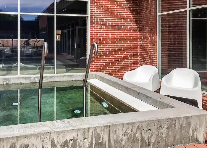 2 Bedroom Beautiful In Апартаменты